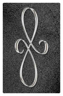 DF35T 601 SL SH BK Silver Scroll Shimmer Black Background